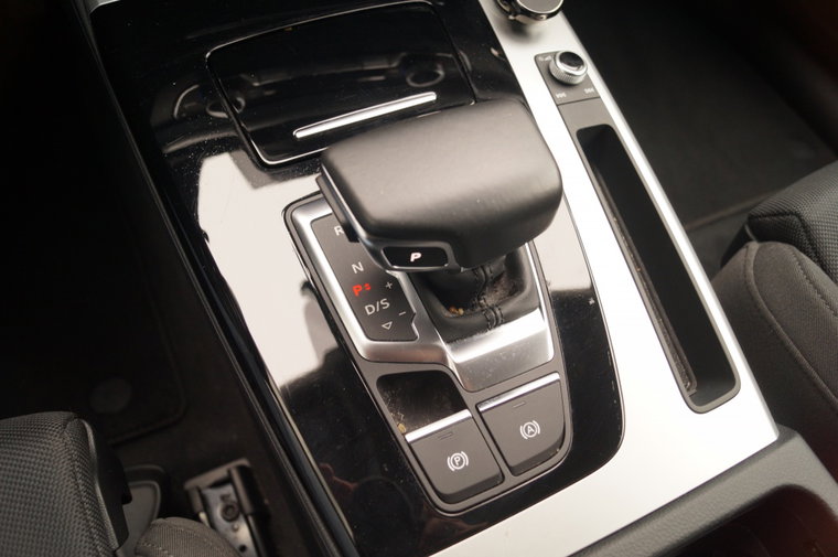 Vehicle Image 20