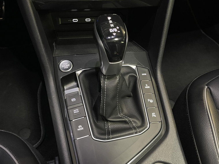 Vehicle Image 27