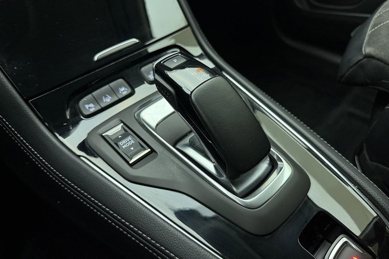 Vehicle Image 33
