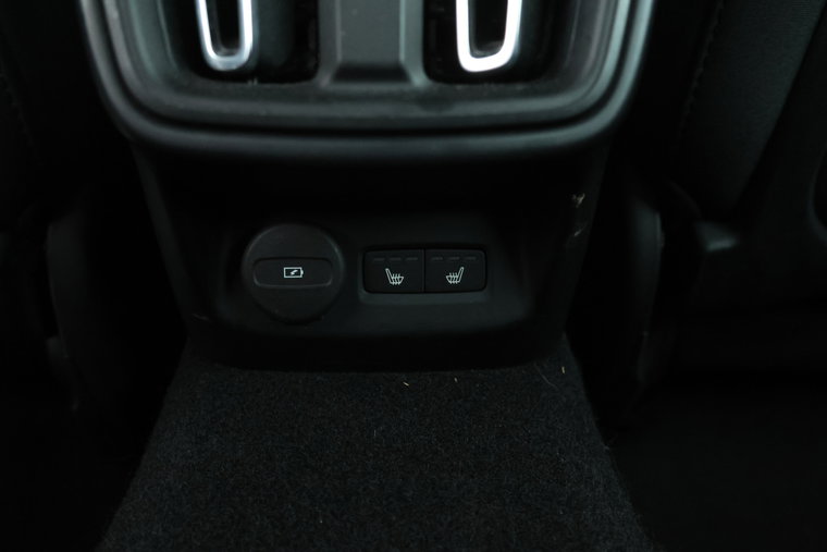 Vehicle Image 39