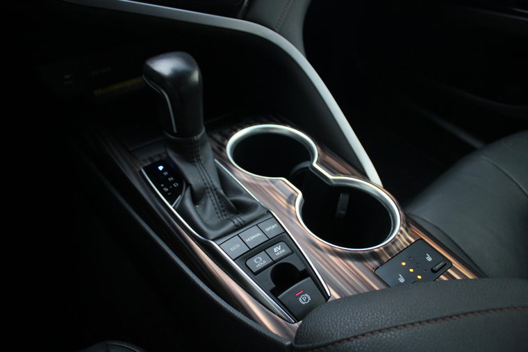 Vehicle Image 19