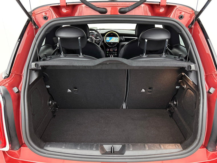 Vehicle Image 34