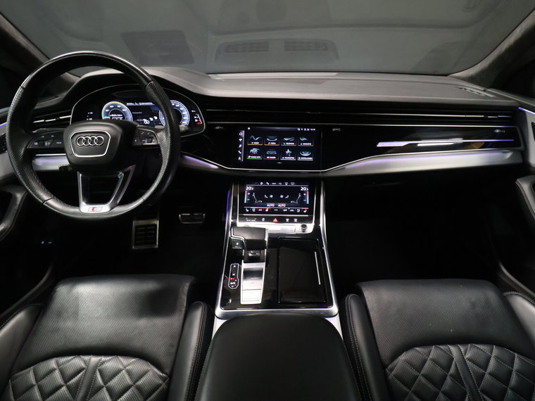 Vehicle Image 6