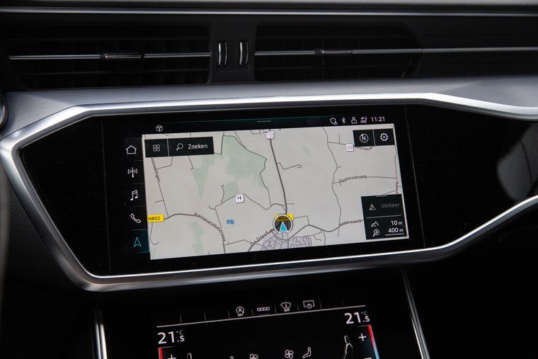 Vehicle Image 19