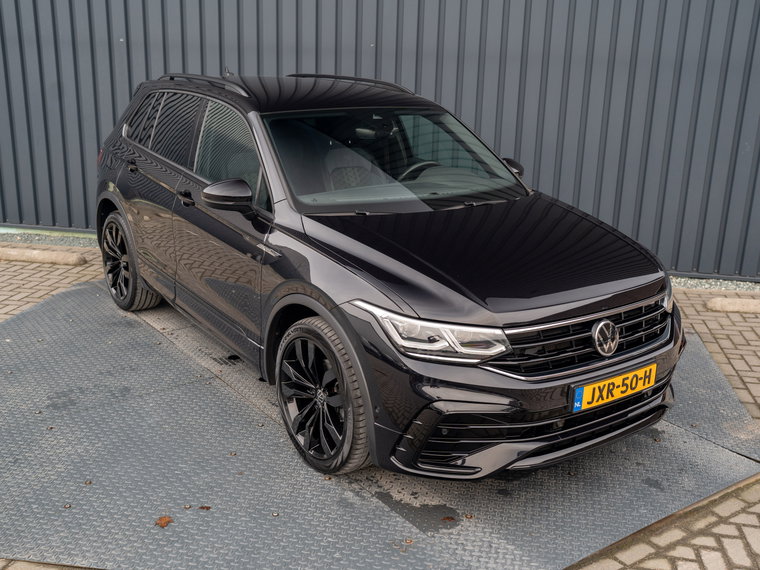 Vehicle Image 42