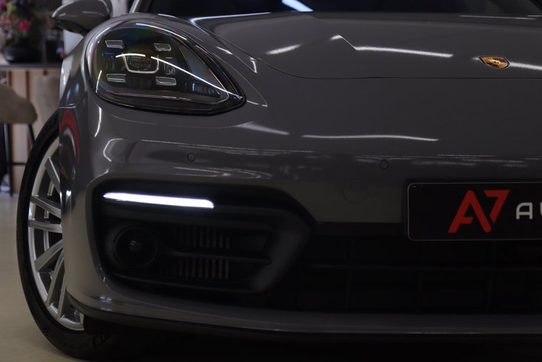 Vehicle Image 33
