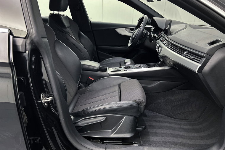 Vehicle Image 31