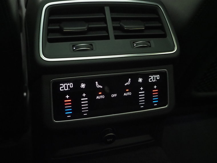 Vehicle Image 39