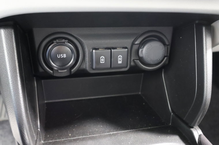 Vehicle Image 26
