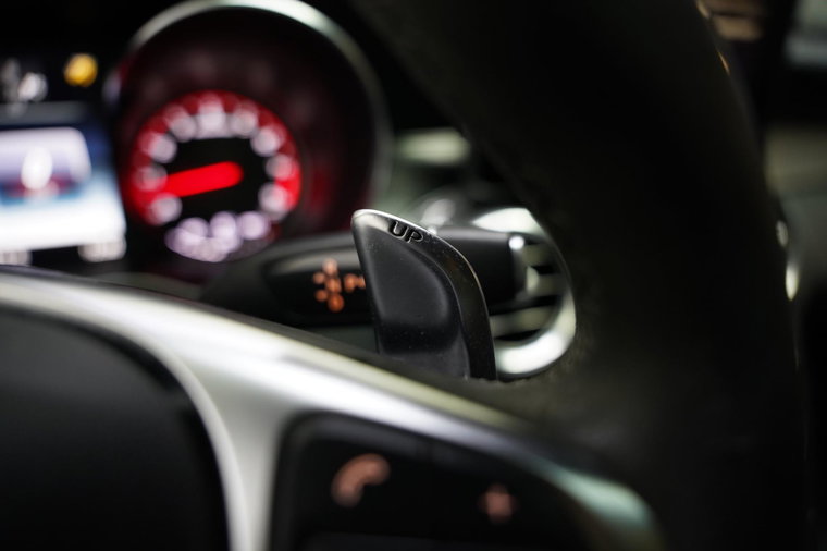Vehicle Image 30