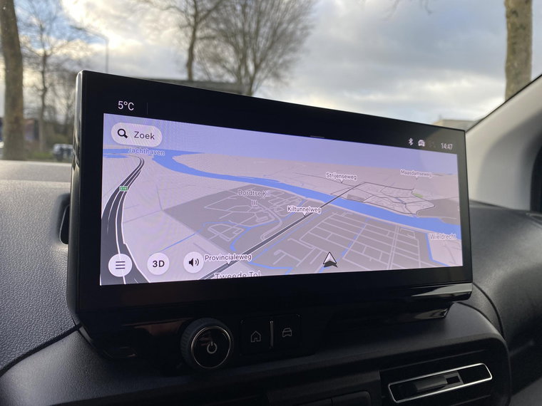 Vehicle Image 39
