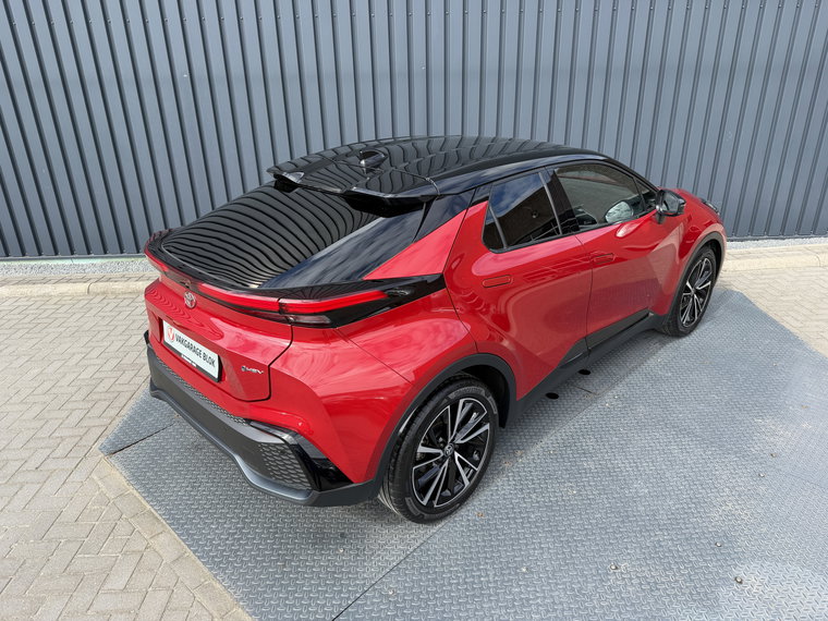 Vehicle Image 10