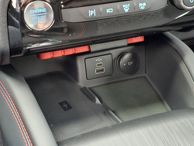 Vehicle Image 28
