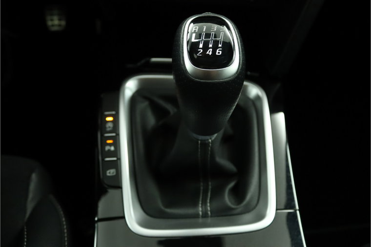Vehicle Image 28