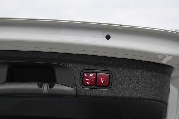 Vehicle Image 35