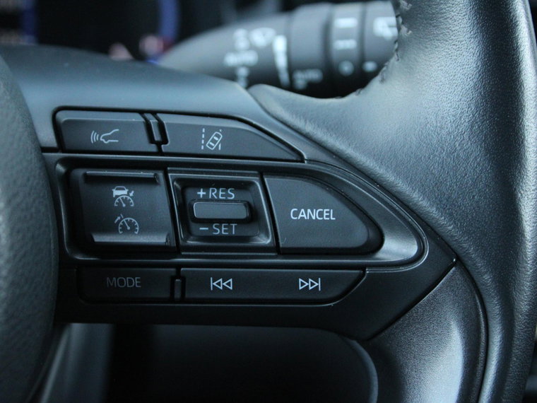 Vehicle Image 37