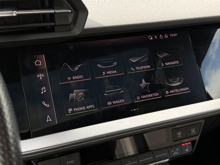Vehicle Image 35