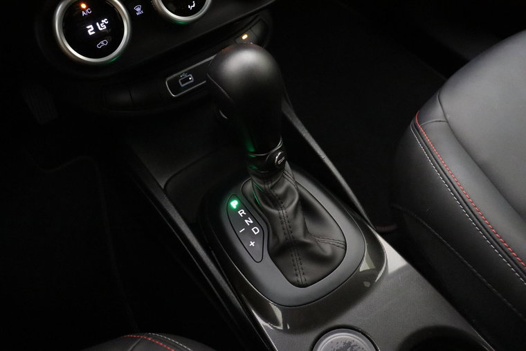 Vehicle Image 26