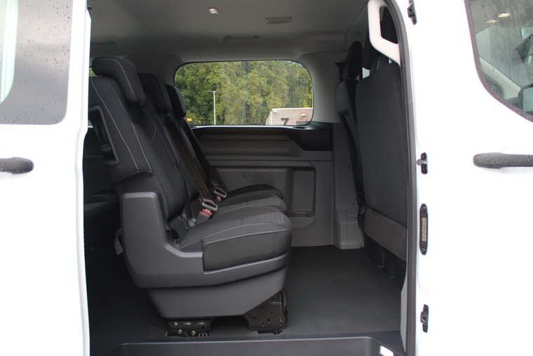 Vehicle Image 37