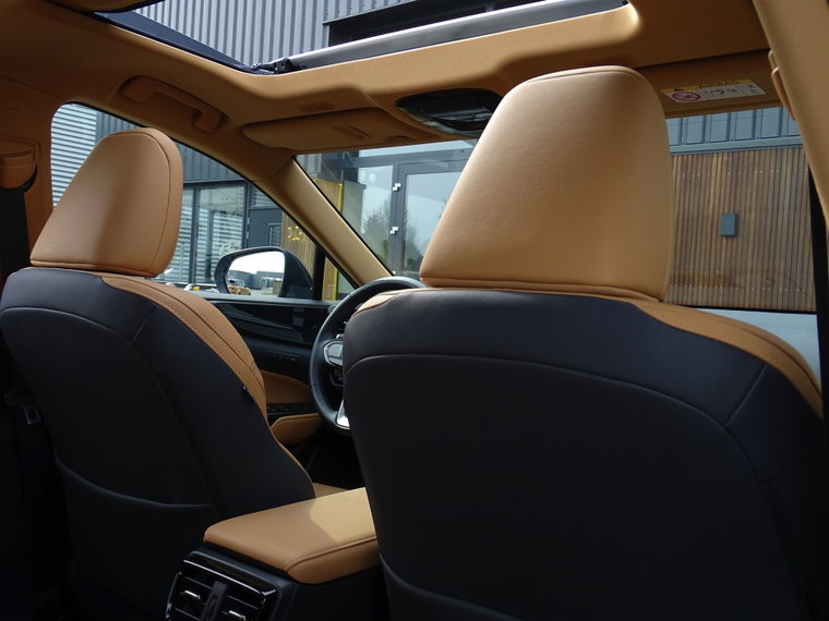 Vehicle Image 41