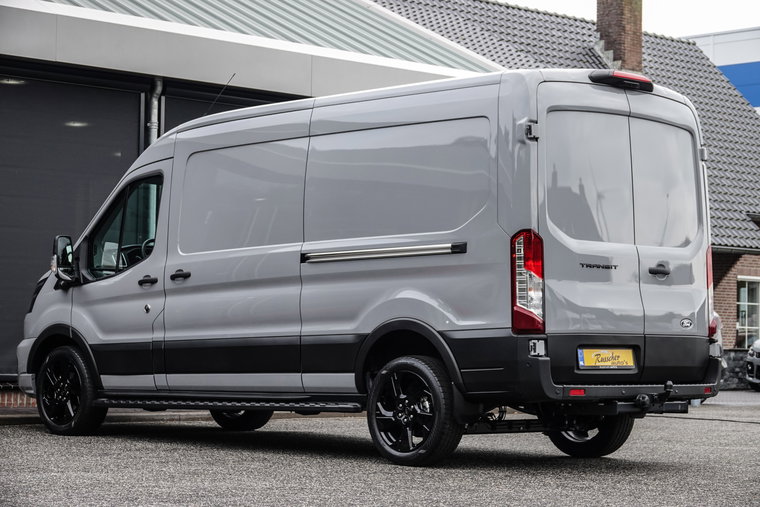 Vehicle Image 36
