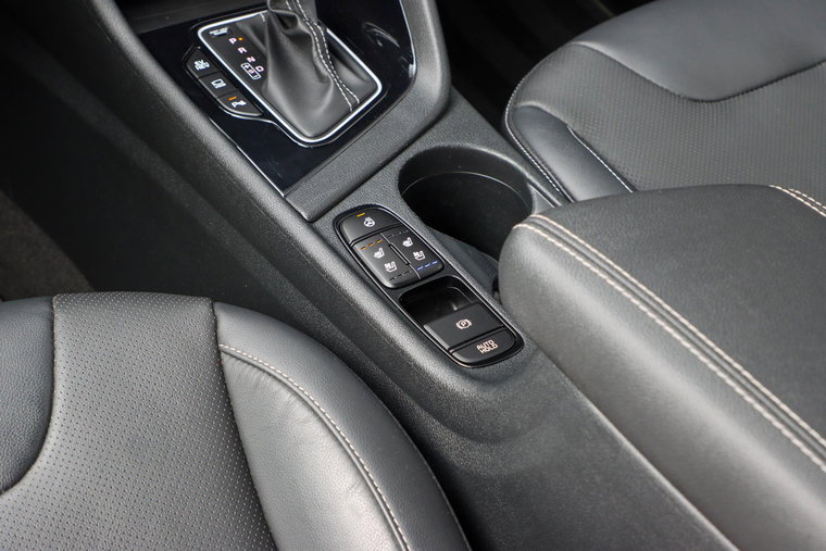 Vehicle Image 36
