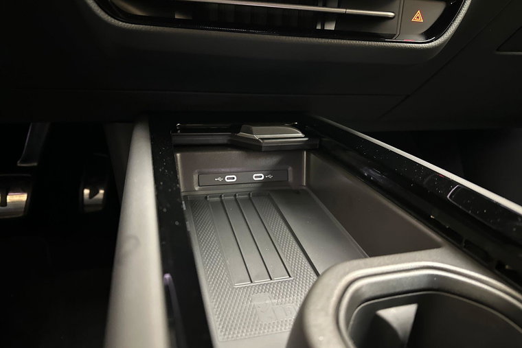 Vehicle Image 31