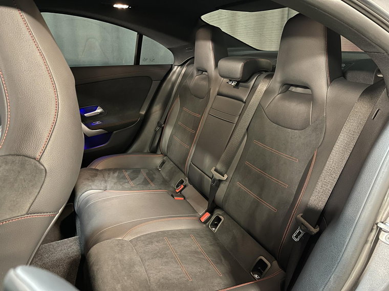 Vehicle Image 39