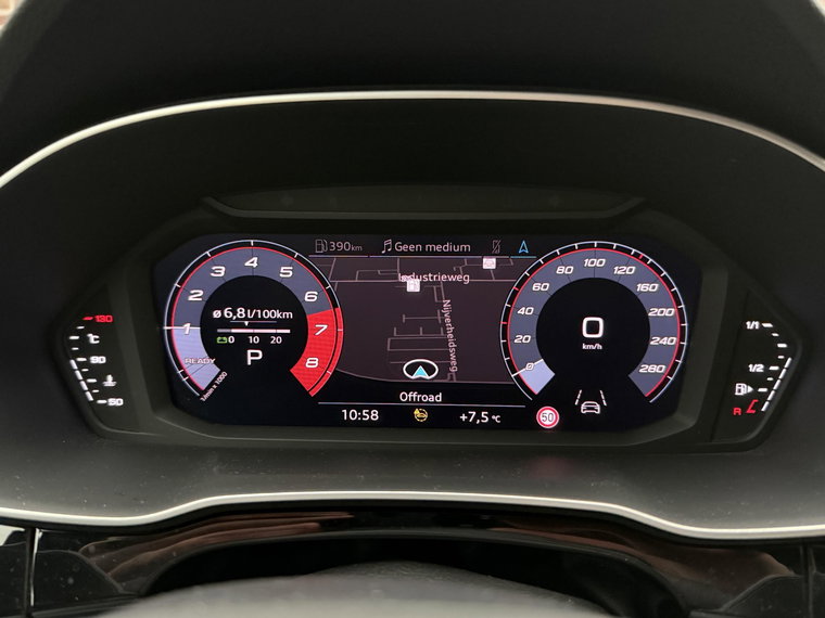 Vehicle Image 30