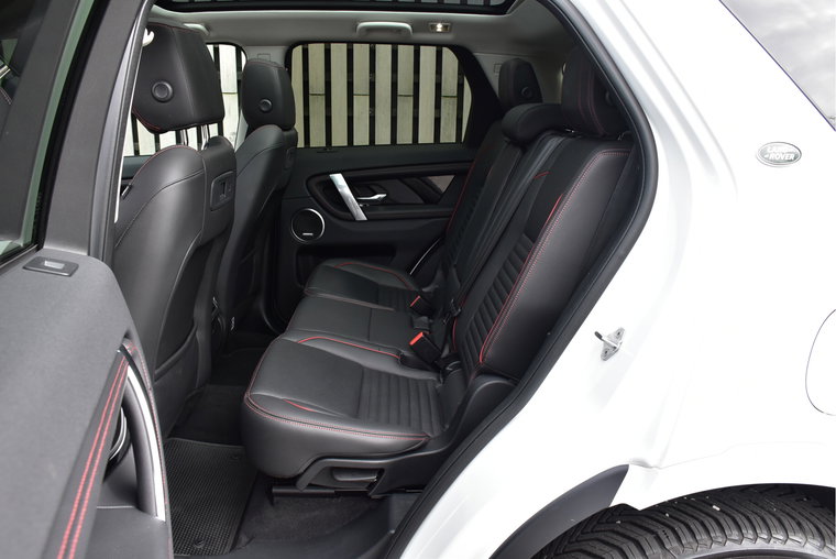 Vehicle Image 14
