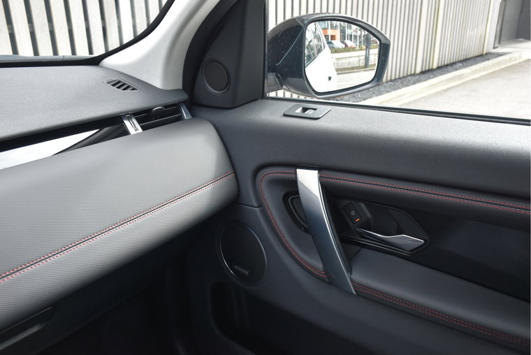 Vehicle Image 34