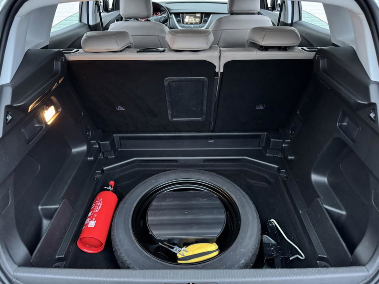 Vehicle Image 48