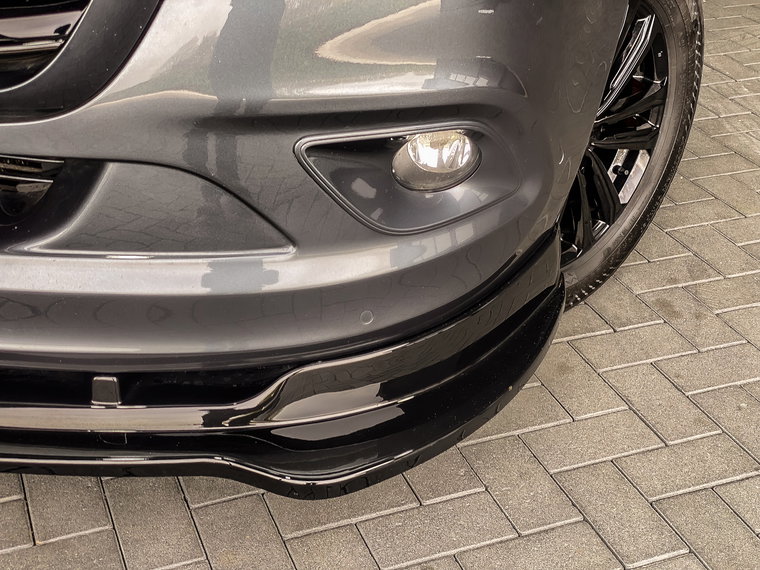 Vehicle Image 35