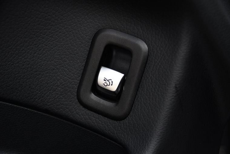 Vehicle Image 35
