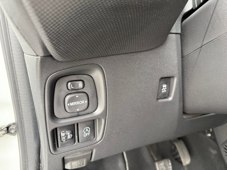 Vehicle Image 27