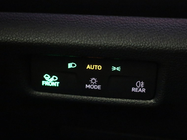 Vehicle Image 26