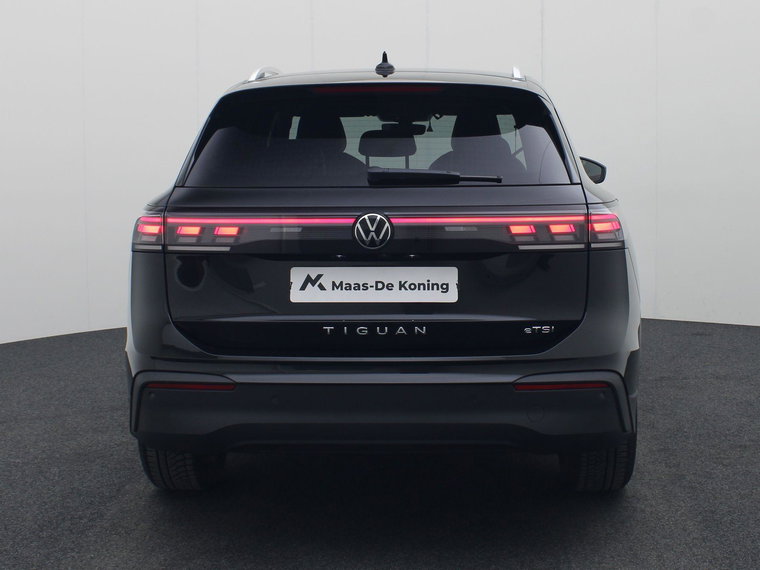 Vehicle Image 40