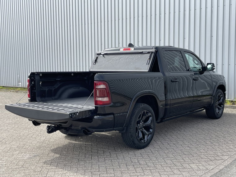 Vehicle Image 40