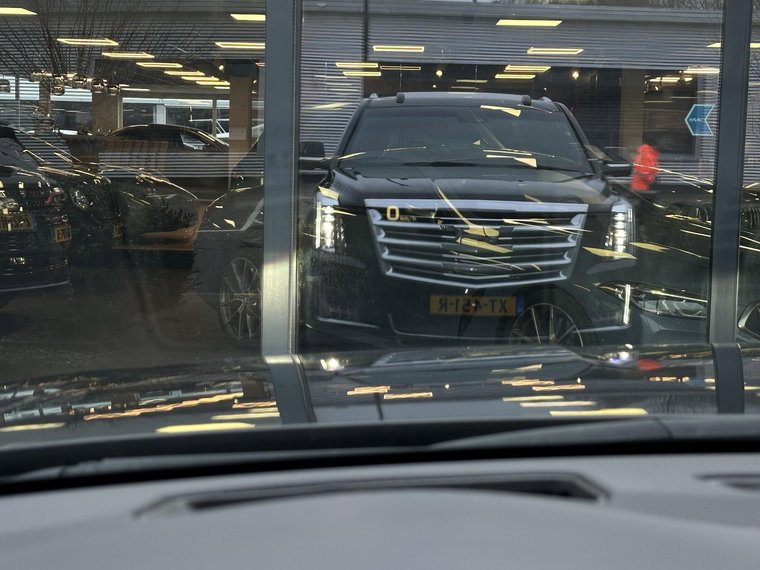 Vehicle Image 38