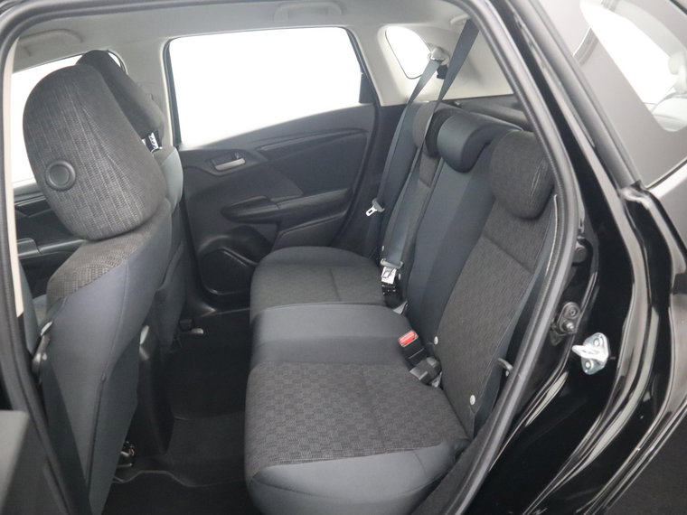 Vehicle Image 33