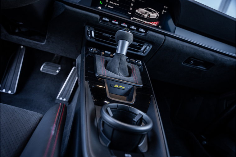 Vehicle Image 23