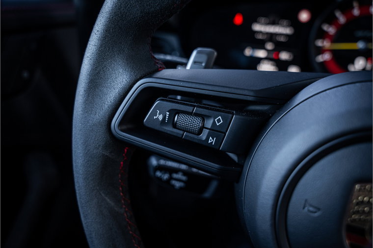 Vehicle Image 38