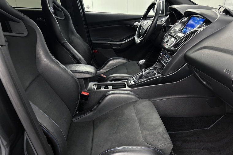 Vehicle Image 33