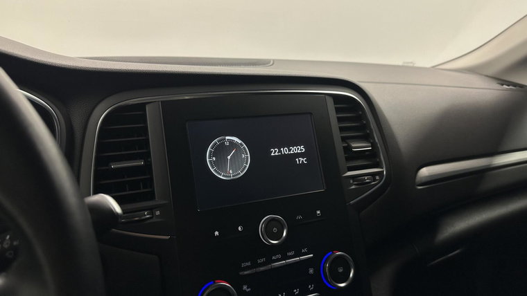 Vehicle Image 30