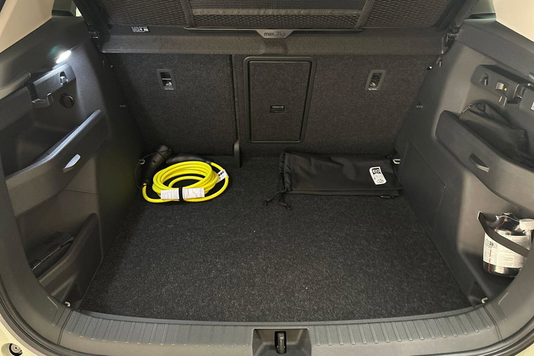 Vehicle Image 30
