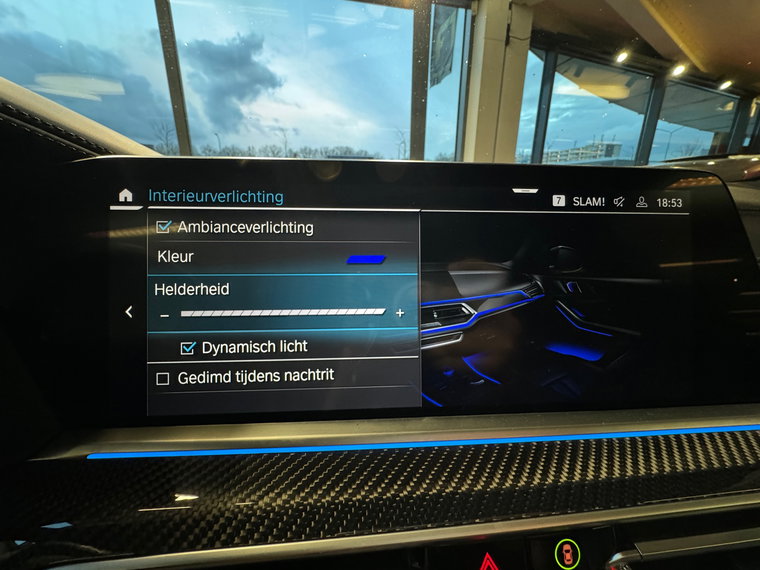 Vehicle Image 38