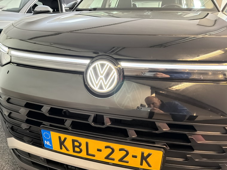 Vehicle Image 39
