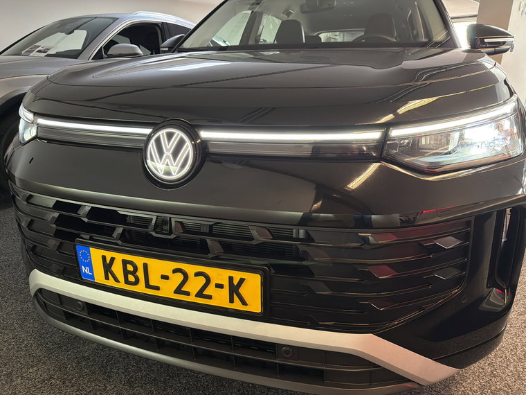 Vehicle Image 40
