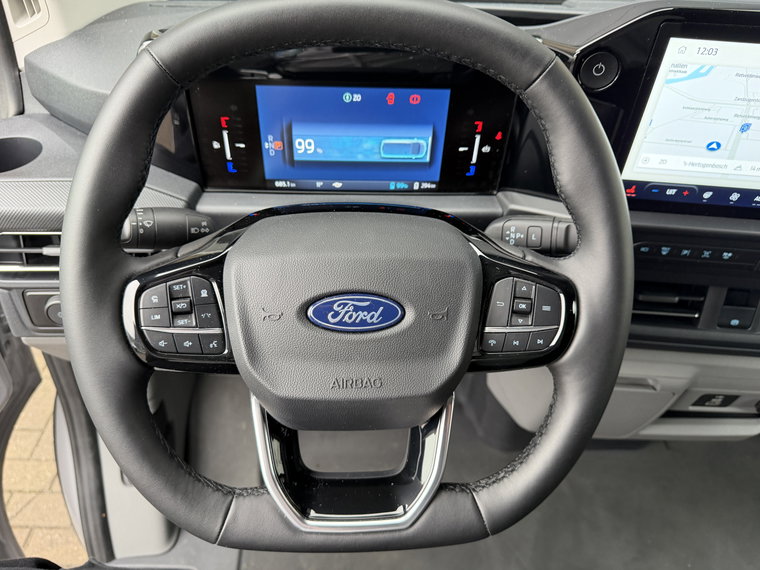Vehicle Image 39