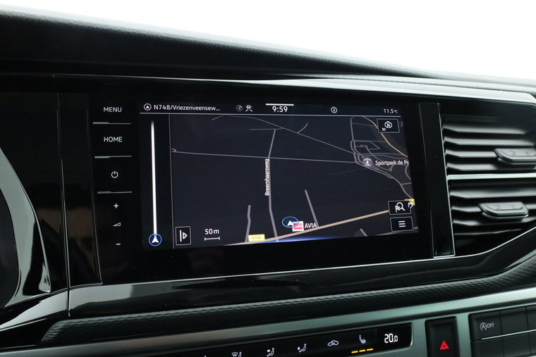 Vehicle Image 19